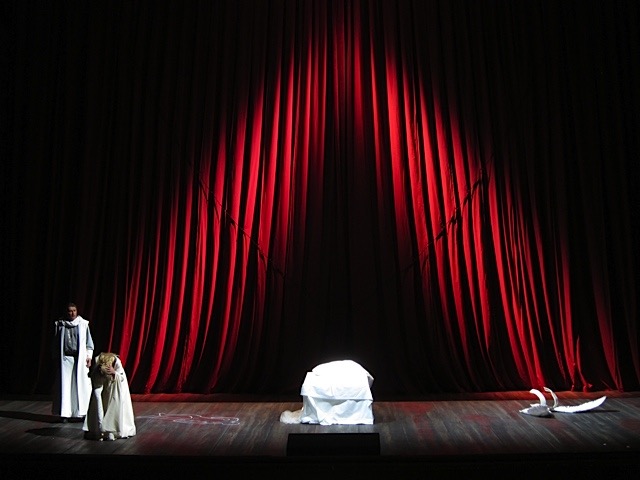 Lohengrin Act 3 © Deutsche Oper Berlin 2012